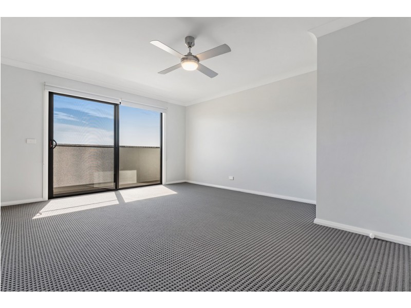 16 Errol Boulevard, Mickleham VIC 3064