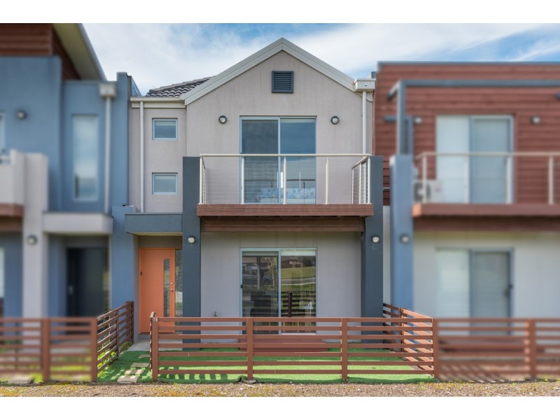 11/8 Moresby Court, Craigieburn VIC 3064