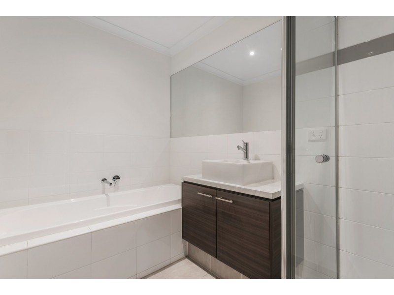 11/8 Moresby Court, Craigieburn VIC 3064