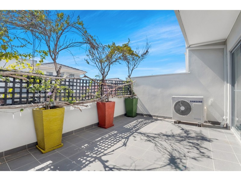 2/2 Marathon Boulevard, Craigieburn VIC 3064