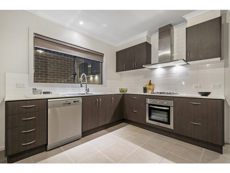 636 Grand Boulevard, Mickleham VIC 3064