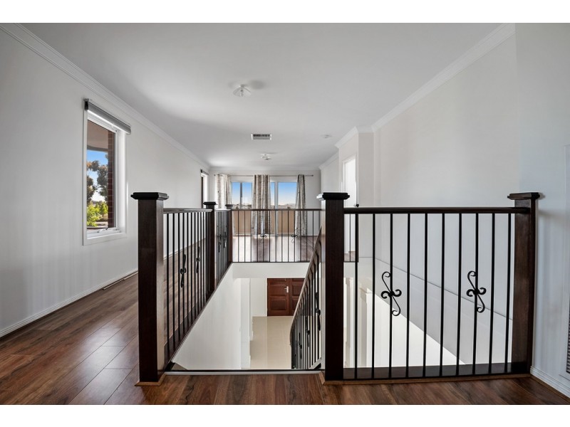 31 St Georges Road, Mickleham VIC 3064