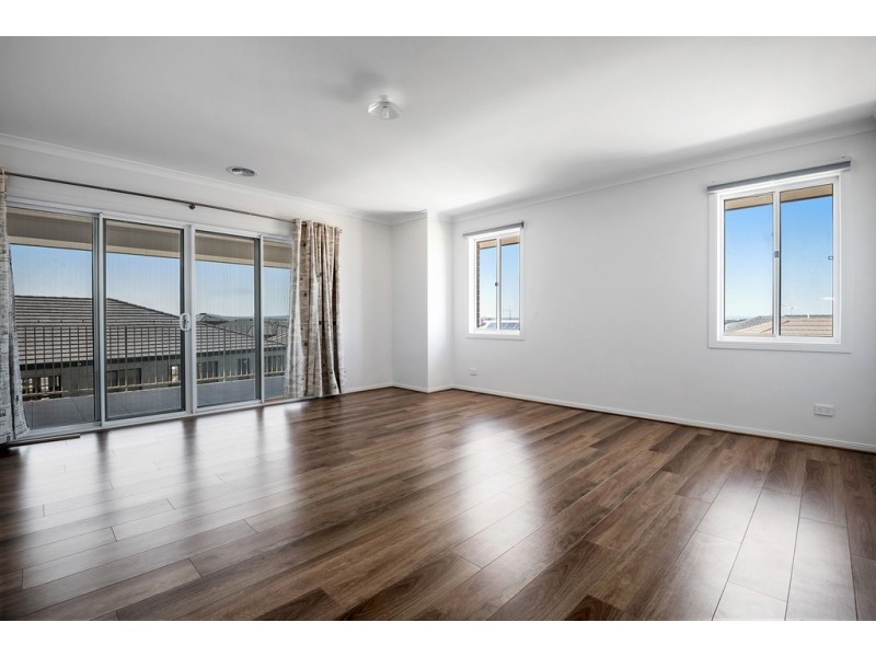 31 St Georges Road, Mickleham VIC 3064