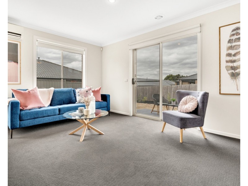 2 Roebuck Way, Craigieburn VIC 3064
