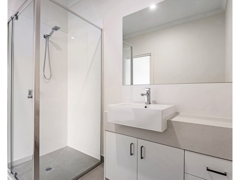 9 Donatello Road, Greenvale VIC 3059