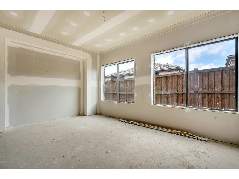 4 Blueberry Street, Greenvale VIC 3059