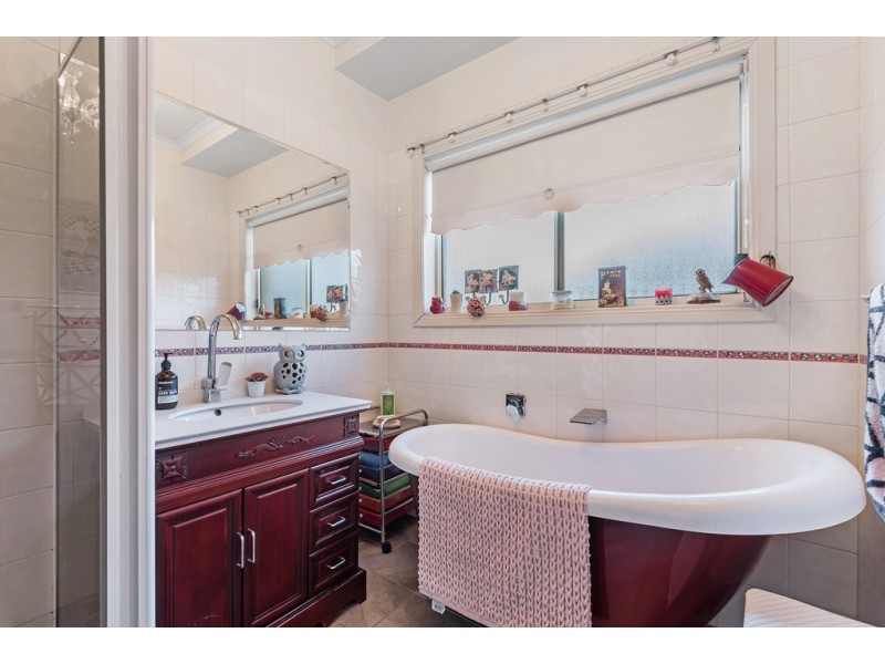 49 Roulston Way, Wallan VIC 3756