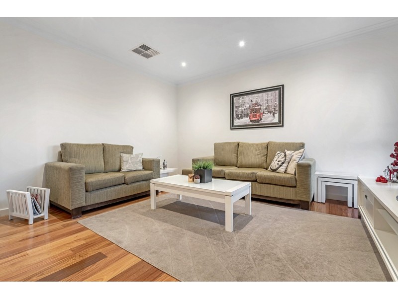 12 Swansea Court, Craigieburn VIC 3064