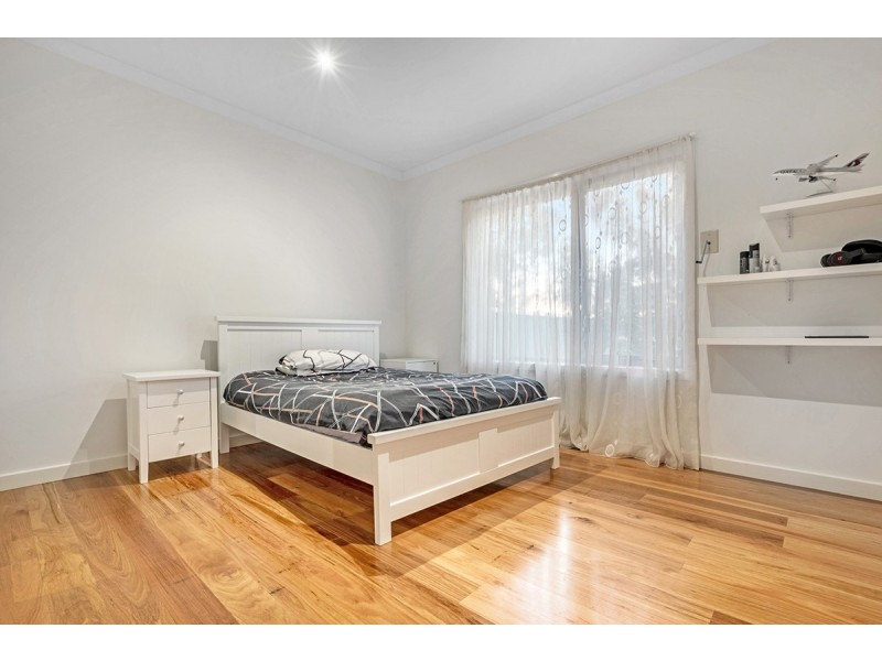 12 Swansea Court, Craigieburn VIC 3064