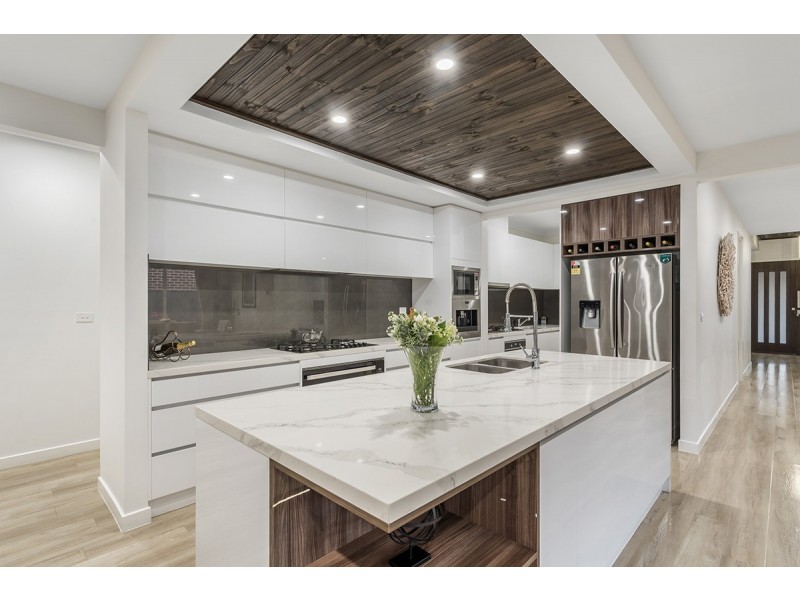 62 Streamside Drive, Craigieburn VIC 3064