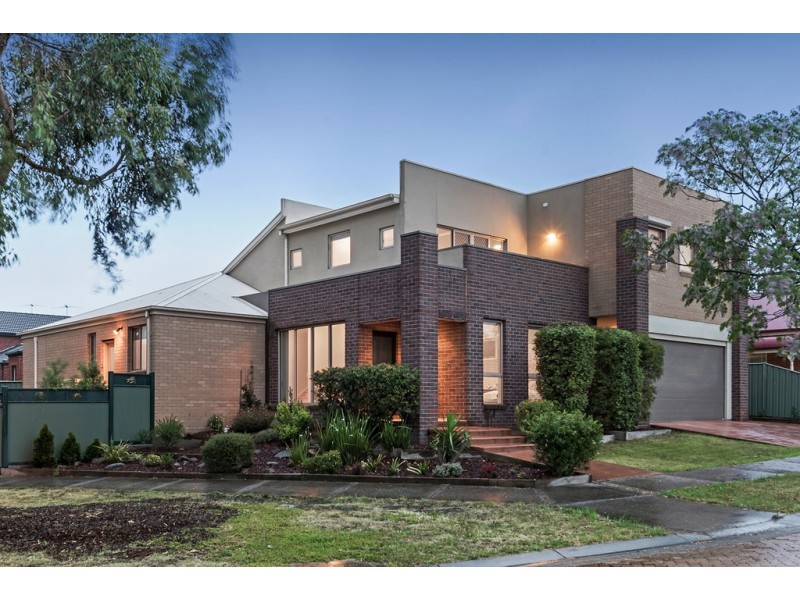 1 Fawkner Lane, Craigieburn VIC 3064