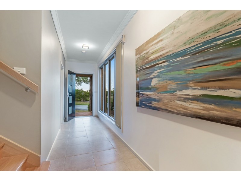 1 Fawkner Lane, Craigieburn VIC 3064