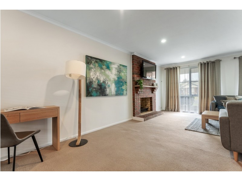 1 Henley Court, Craigieburn VIC 3064