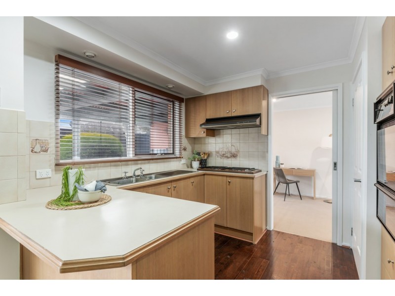 1 Henley Court, Craigieburn VIC 3064