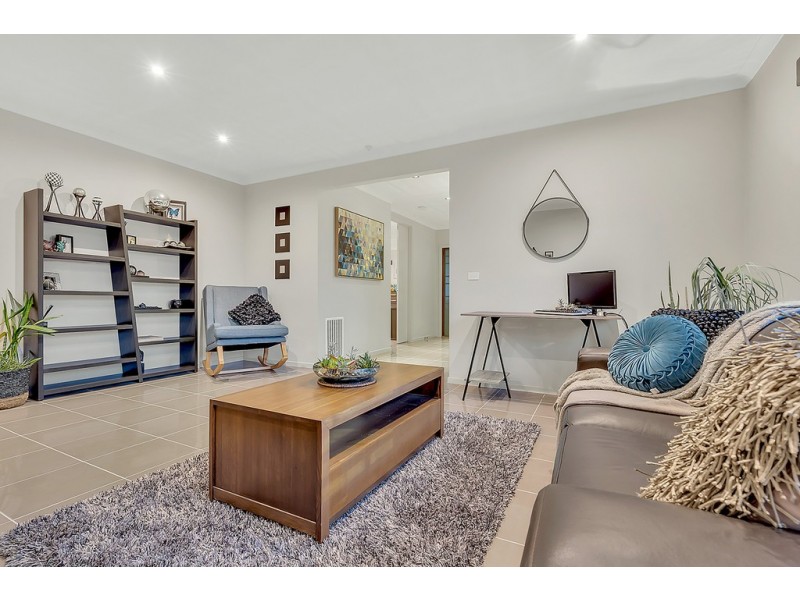 31 Kelway Street, Craigieburn VIC 3064