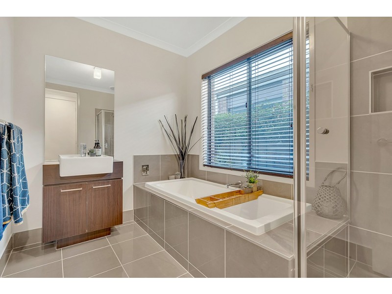 31 Kelway Street, Craigieburn VIC 3064