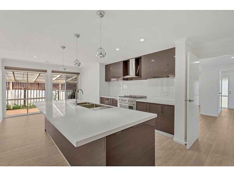 1 Consort Place, Craigieburn VIC 3064