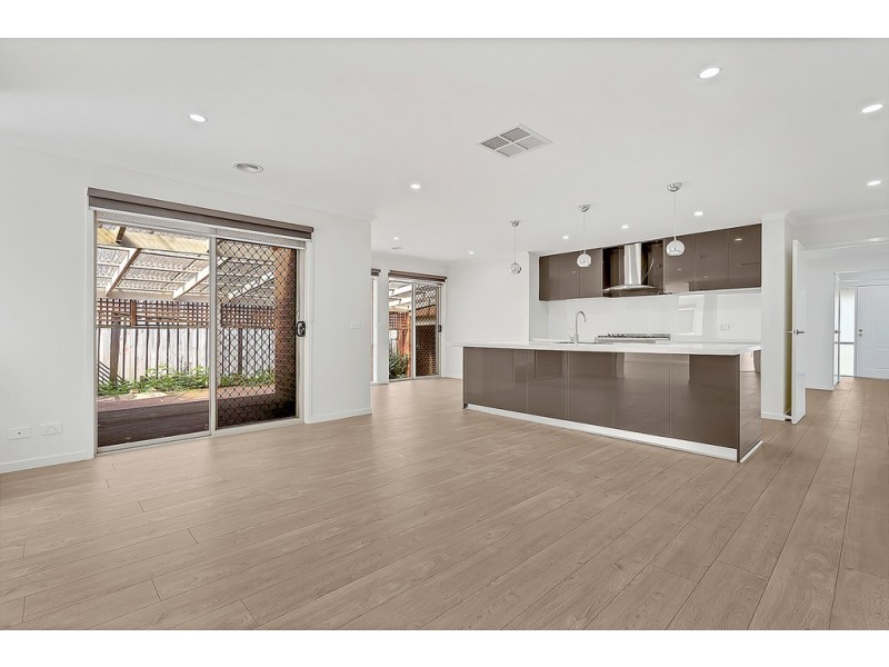 1 Consort Place, Craigieburn VIC 3064