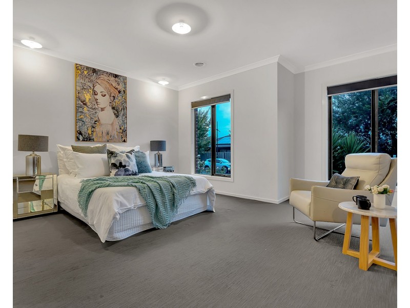 10 Melody Way, Mickleham VIC 3064