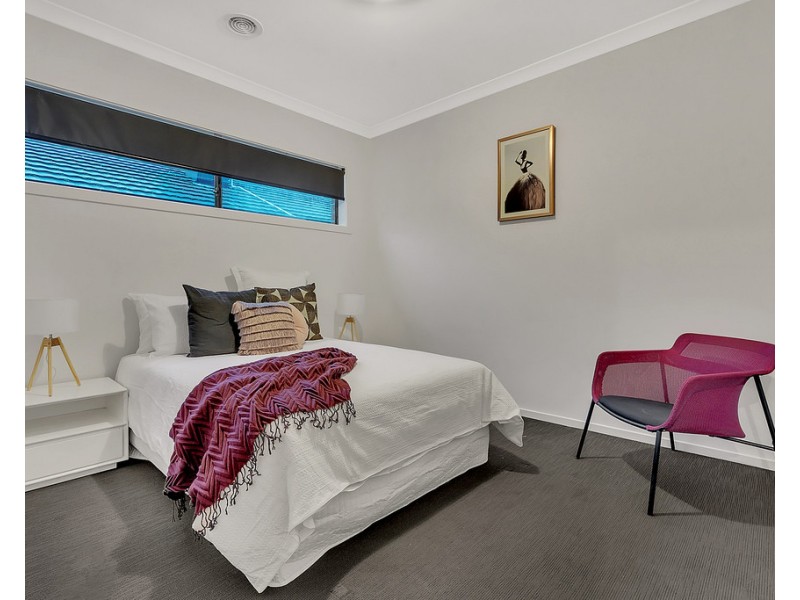 10 Melody Way, Mickleham VIC 3064