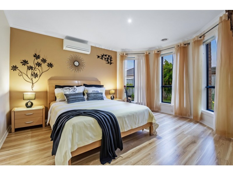 7 Long Island Circuit, Craigieburn VIC 3064