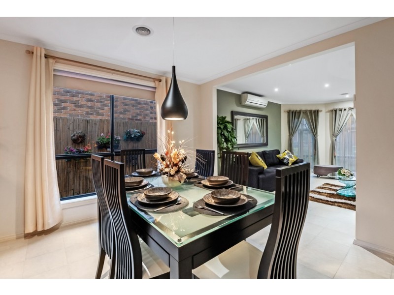 7 Long Island Circuit, Craigieburn VIC 3064