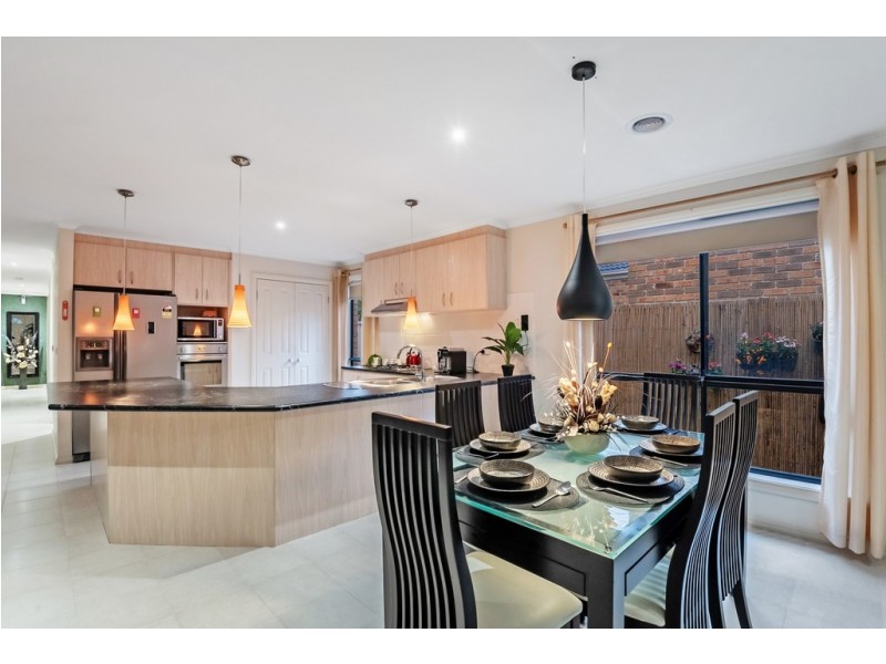 7 Long Island Circuit, Craigieburn VIC 3064