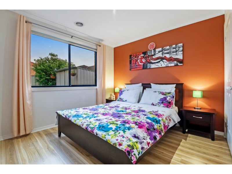 7 Long Island Circuit, Craigieburn VIC 3064