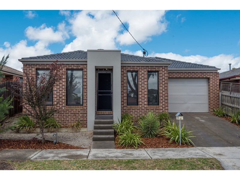 41 Axminster Drive, Craigieburn VIC 3064