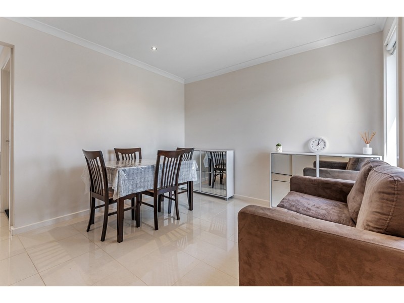 41 Axminster Drive, Craigieburn VIC 3064