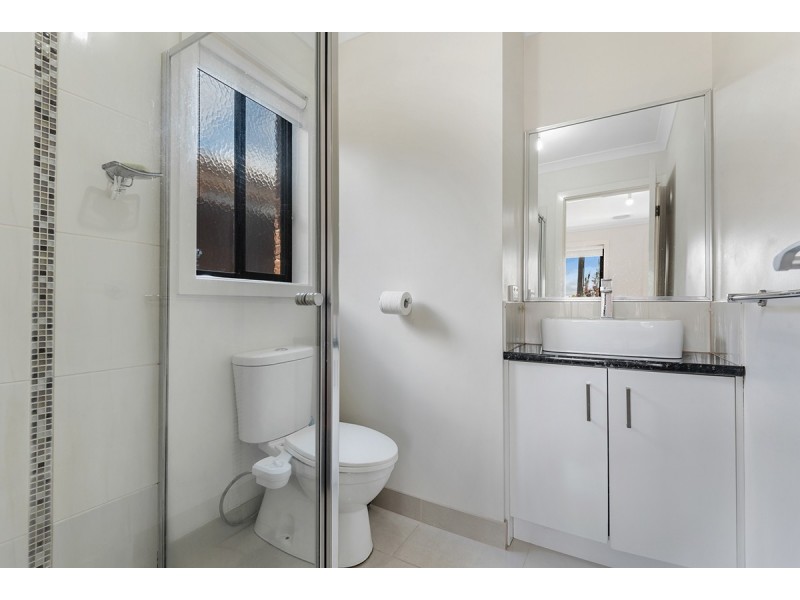 41 Axminster Drive, Craigieburn VIC 3064