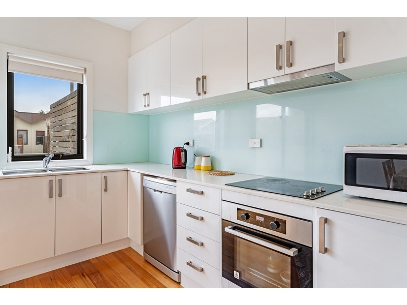 6/24 Featherpark Way, Craigieburn VIC 3064