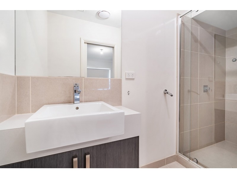 6/24 Featherpark Way, Craigieburn VIC 3064