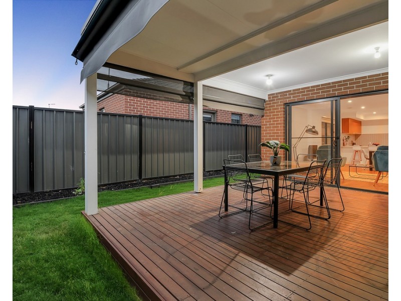 47 Sustainable Drive, Craigieburn VIC 3064
