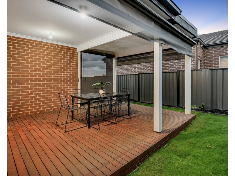 47 Sustainable Drive, Craigieburn VIC 3064