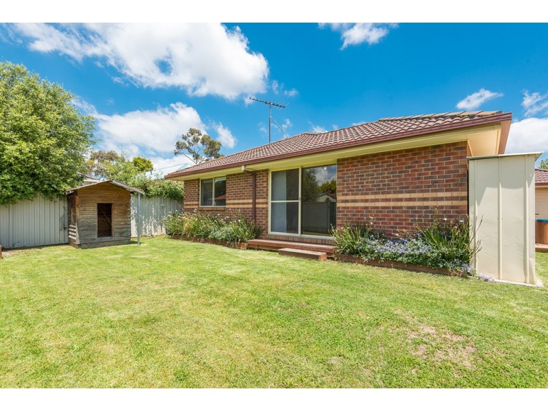16 Foxglove Lane, Craigieburn VIC 3064