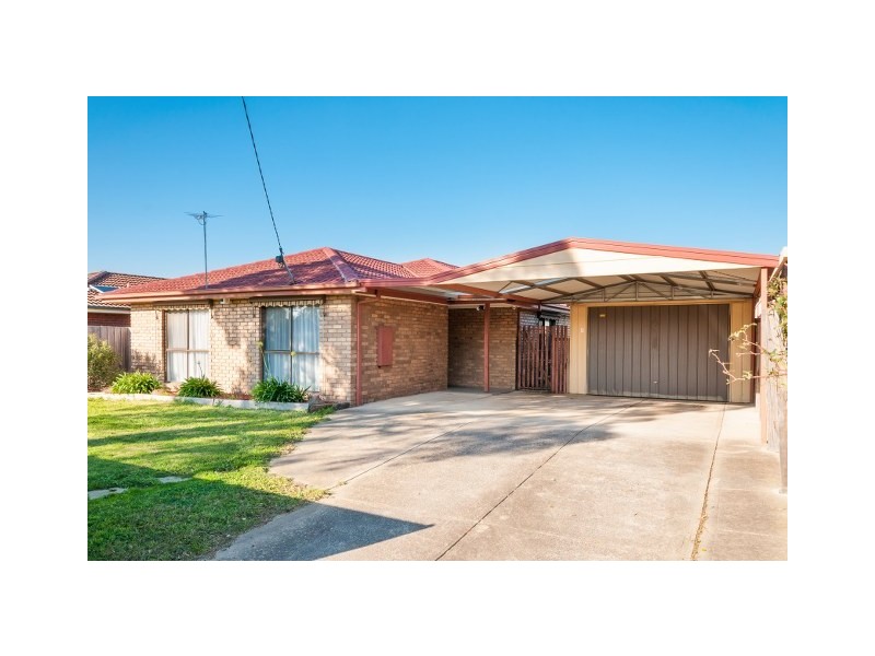 52 Bainbridge Close, Craigieburn VIC 3064