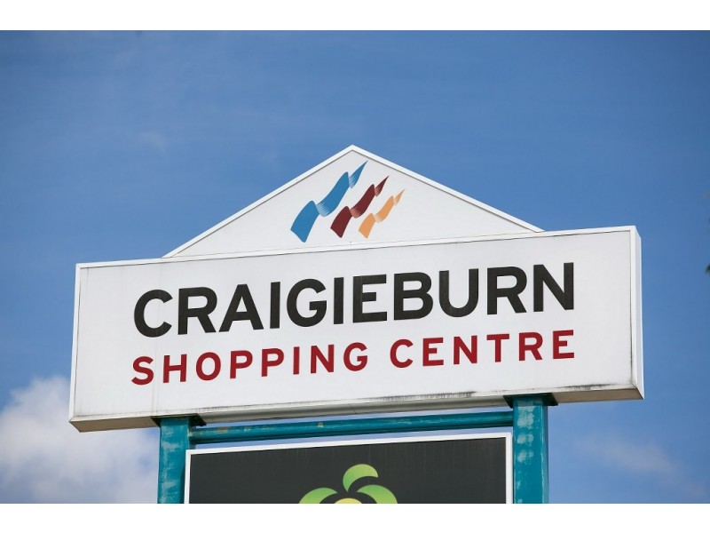 52 Bainbridge Close, Craigieburn VIC 3064