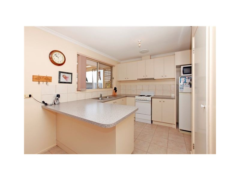 53 Gillingham Crescent, Craigieburn VIC 3064