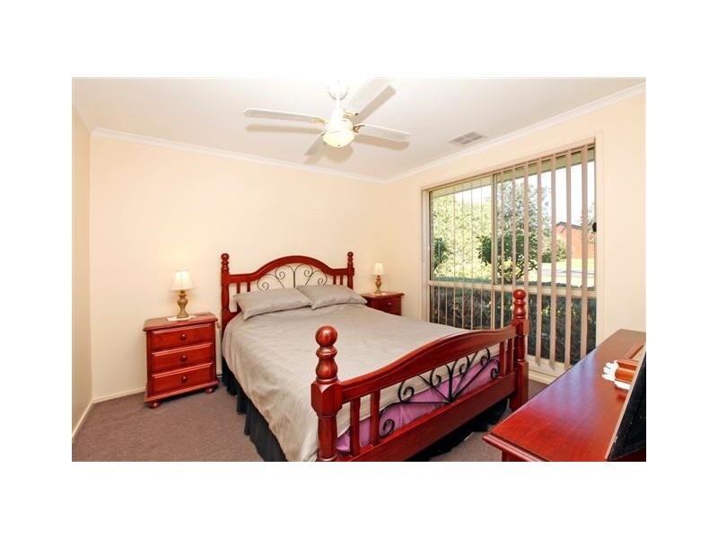 53 Gillingham Crescent, Craigieburn VIC 3064