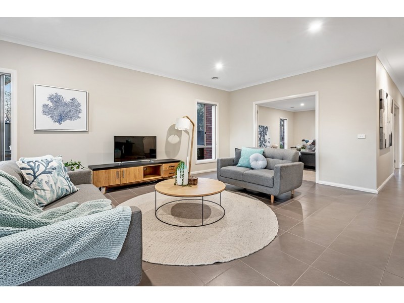 53 Balyang Way, Craigieburn VIC 3064