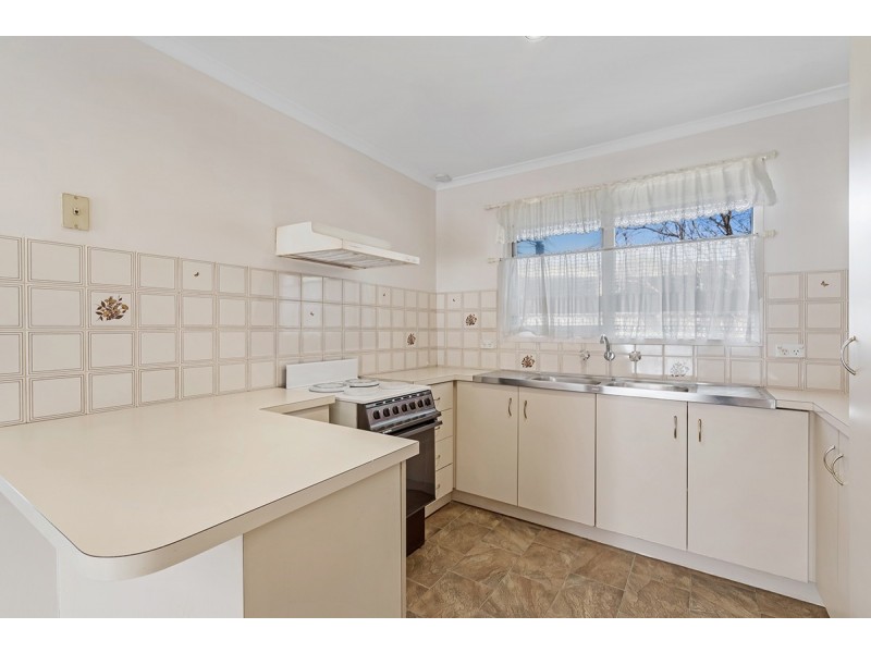 28 Longtown Court, Craigieburn VIC 3064