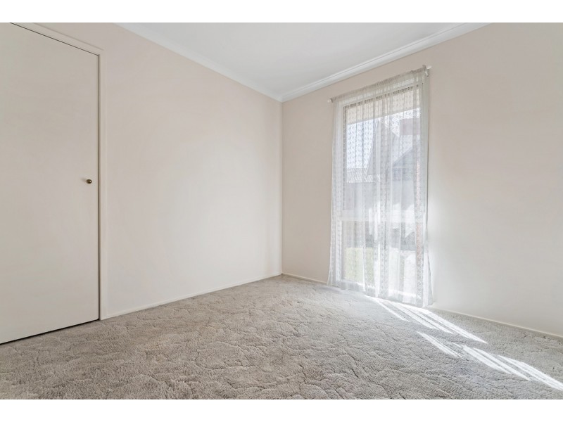 28 Longtown Court, Craigieburn VIC 3064
