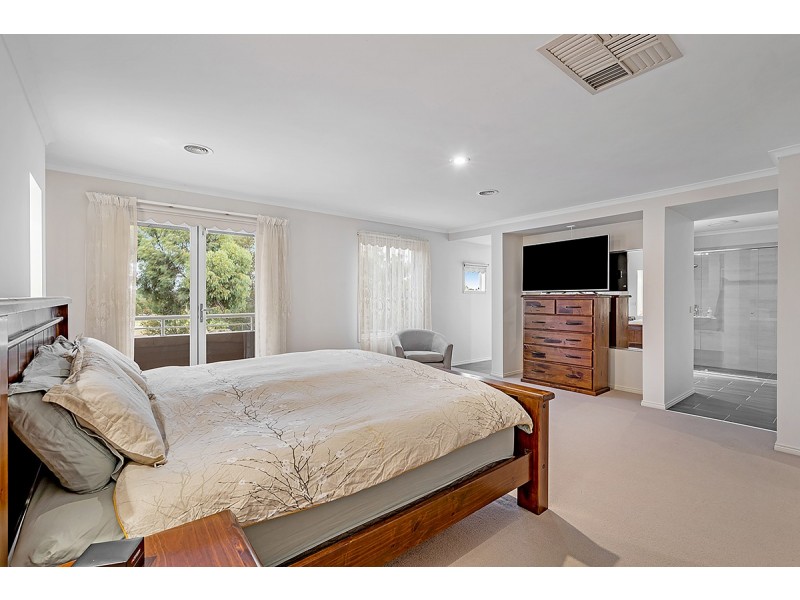 61 Axminster Drive, Craigieburn VIC 3064