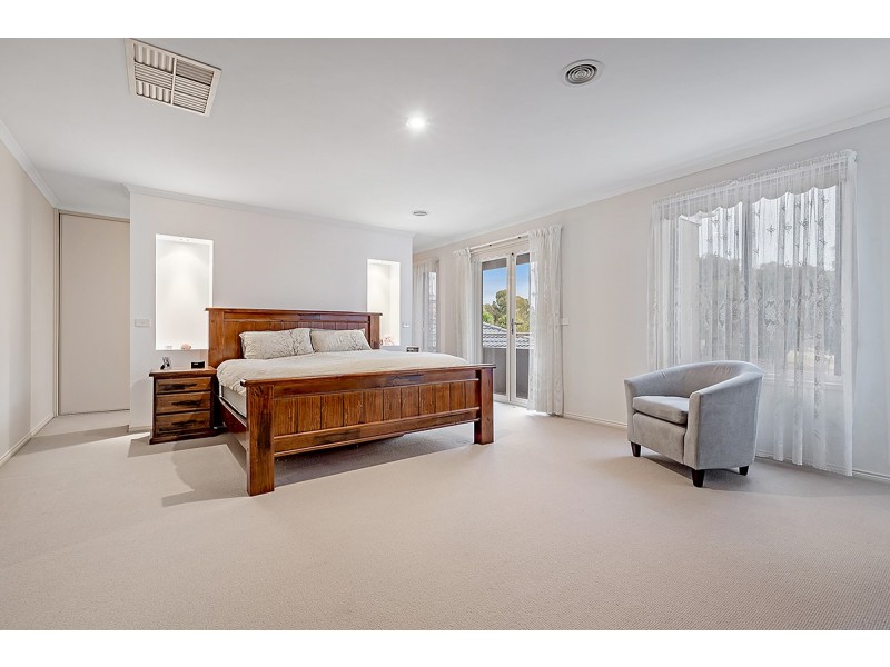 61 Axminster Drive, Craigieburn VIC 3064