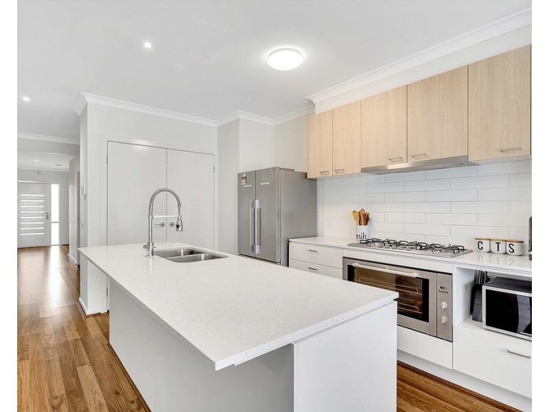 17 Bolwarra Street, Craigieburn VIC 3064
