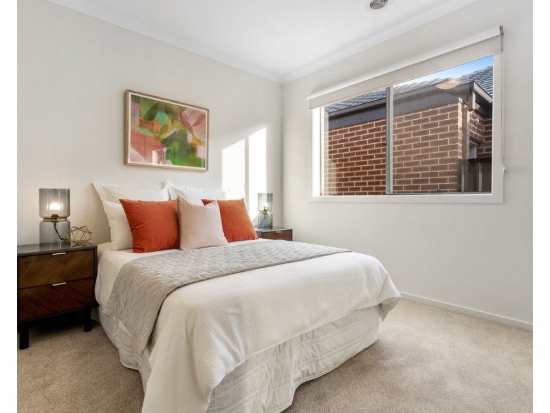 17 Bolwarra Street, Craigieburn VIC 3064