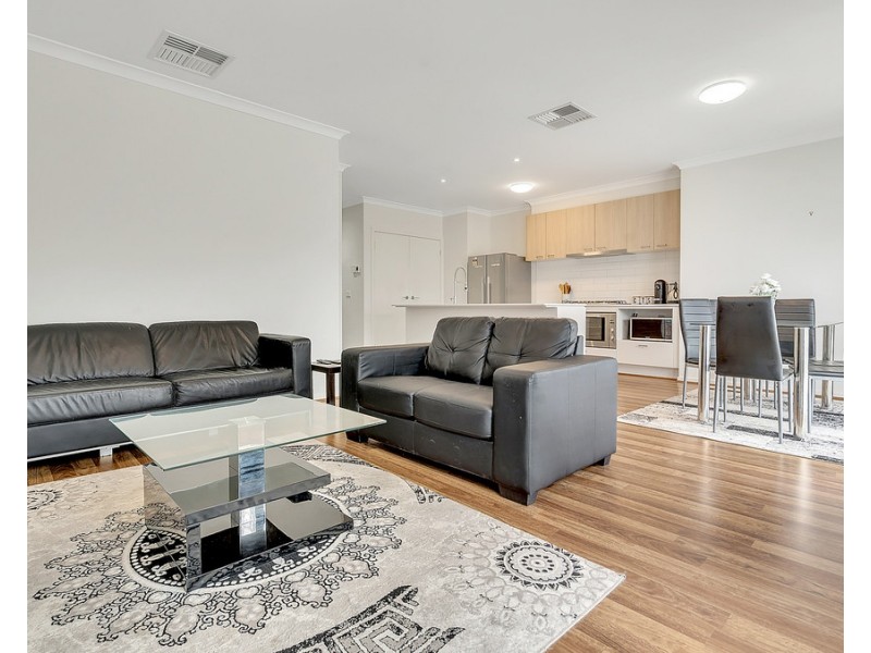 17 Bolwarra Street, Craigieburn VIC 3064