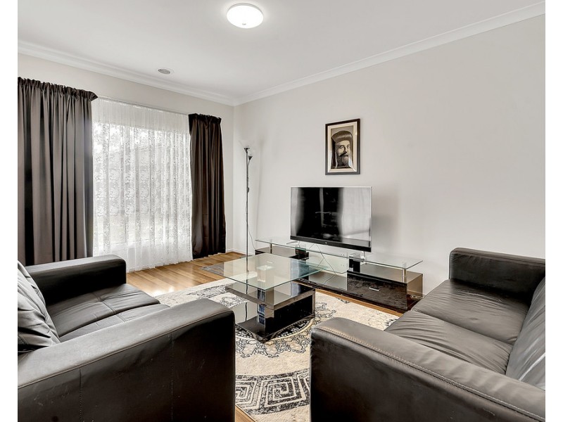 17 Bolwarra Street, Craigieburn VIC 3064
