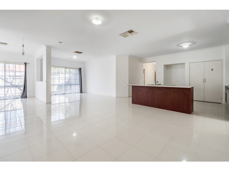 13 Kelso Street, Craigieburn VIC 3064